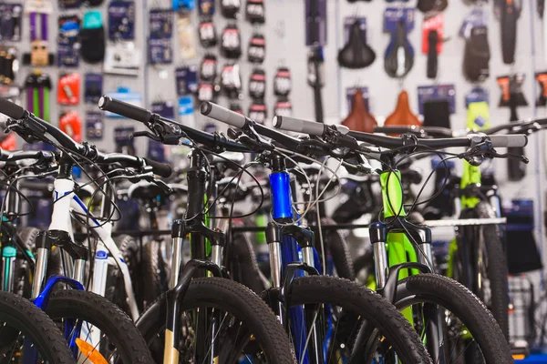 Où trouver un magasin de vélos à Biarritz pour des cyclistes avertis ?